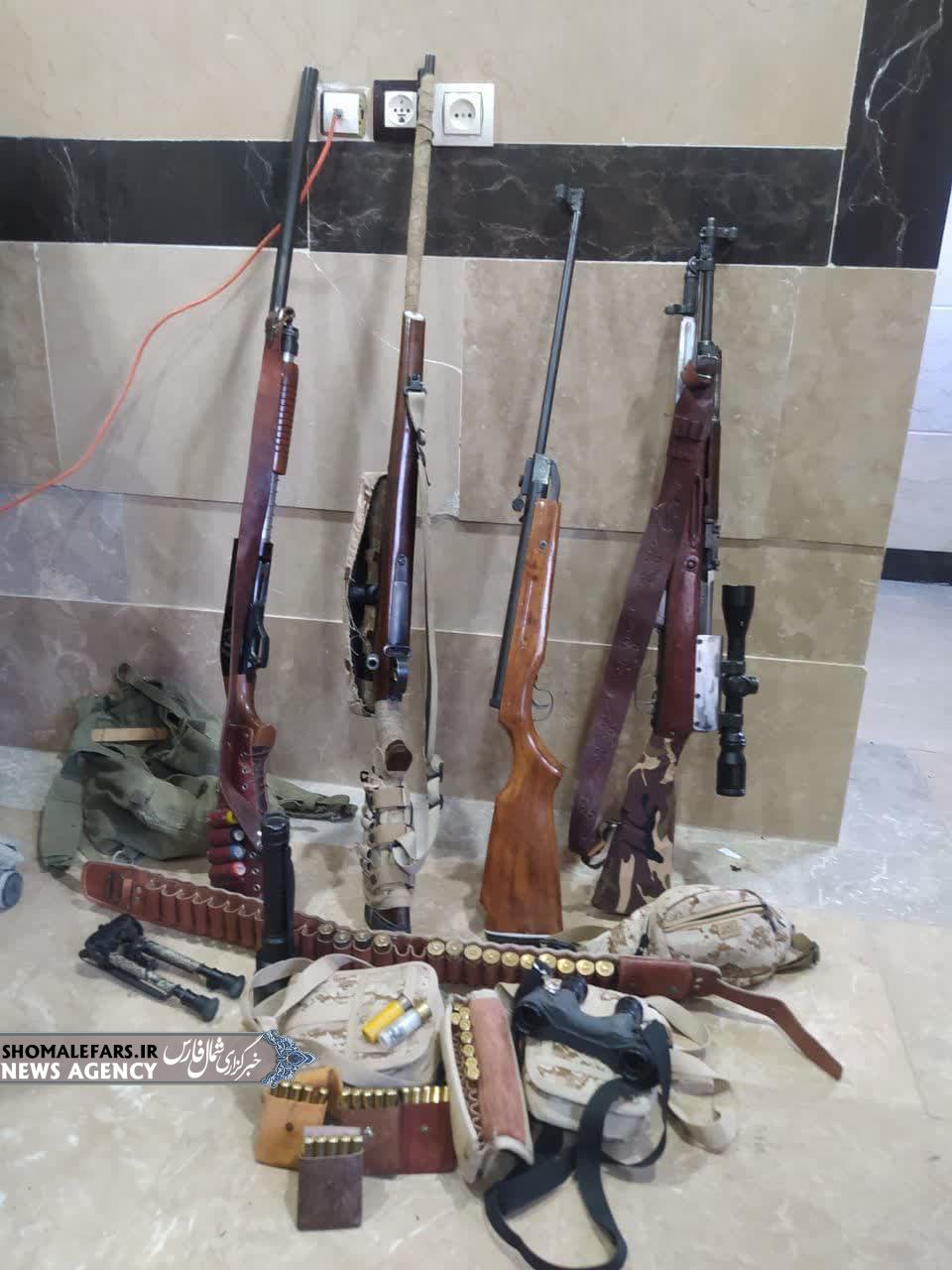 دستگیری شکارچیان غیرمجاز در شهرستان خرم بید دستگیری شکارچیان غیرمجاز در شهرستان خرم بید