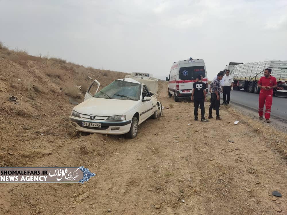 واژگونی پژو پارس در جاده صفاشهر به آباده با ۲ مصدوم واژگونی پژو پارس در جاده صفاشهر به آباده با ۲ مصدوم