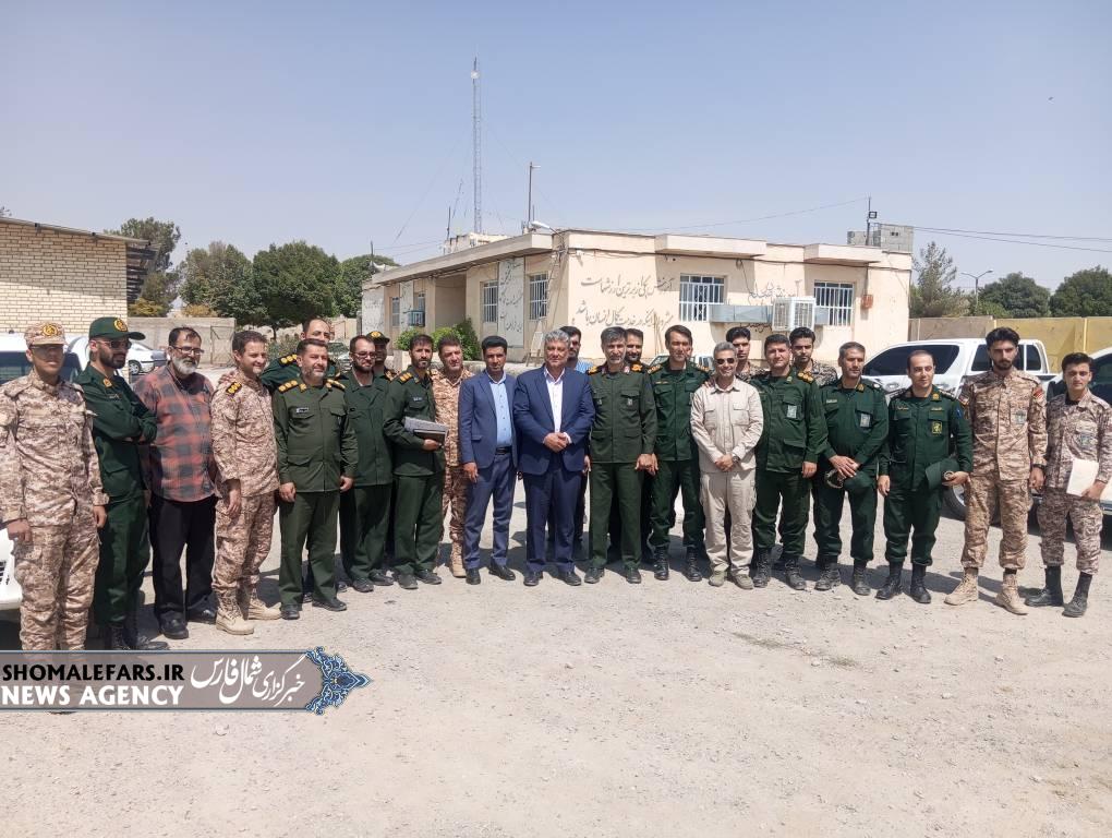 مراسم تودیع و معارفه فرمانده گردان ۱۱۱ حضرت ولیعصر(عج) در شهرستان خرمبید برگزار شد مراسم تودیع و معارفه فرمانده گردان ۱۱۱ حضرت ولیعصر(عج) در شهرستان خرمبید برگزار شد