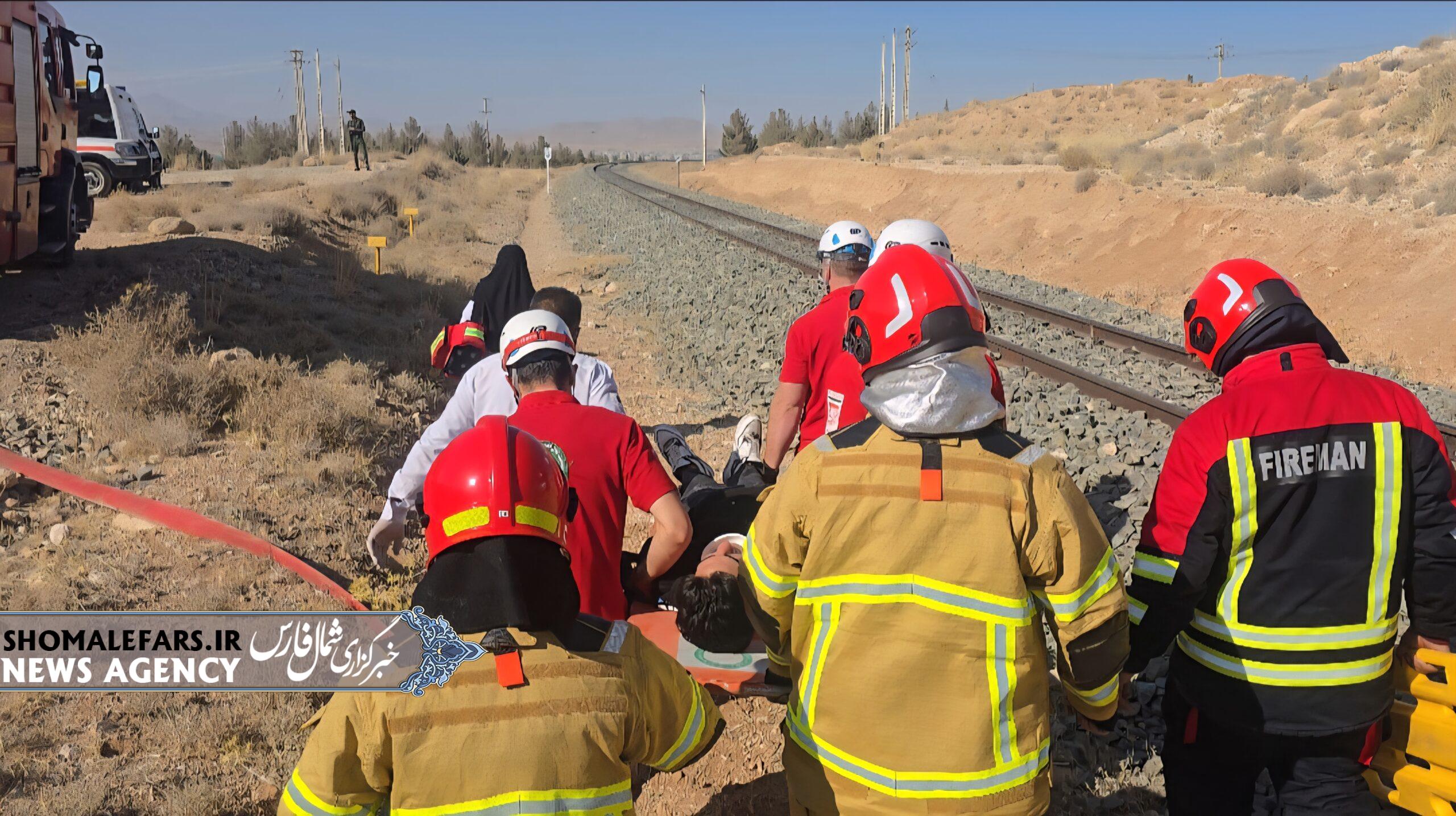 گزارش تصویری | برگزاری مانور لحظه صفر اطفای حریق و امداد و نجات در ایستگاه راه آهن صفاشهر گزارش تصویری | برگزاری مانور لحظه صفر اطفای حریق و امداد و نجات در ایستگاه راه آهن صفاشهر