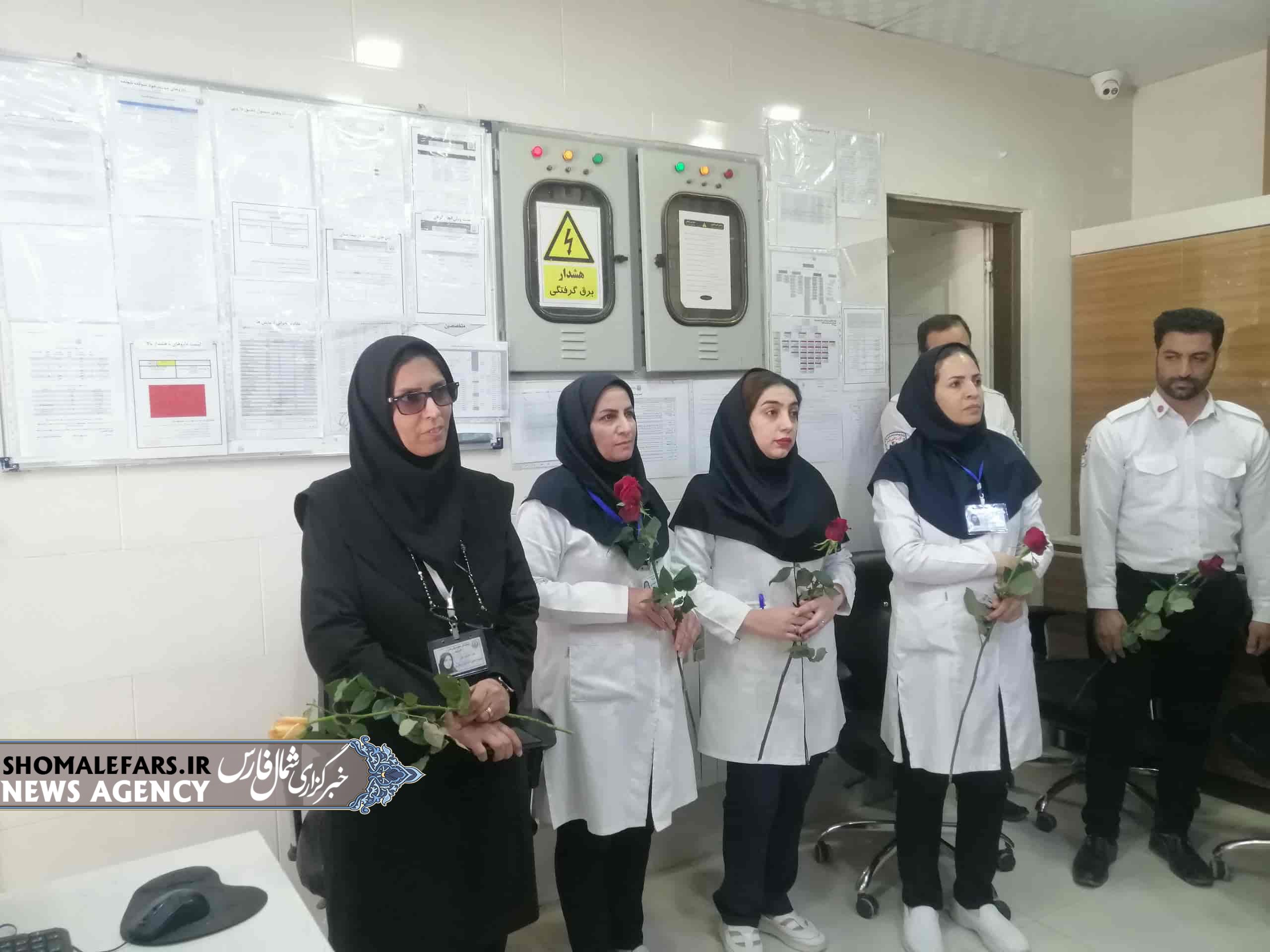 گزارش تصویری | تجلیل از پرستاران به مناسبت ولادت حضرت زینب(س) و روز پرستار در شهرستان خرمبید گزارش تصویری | تجلیل از پرستاران به مناسبت ولادت حضرت زینب(س) و روز پرستار در شهرستان خرمبید