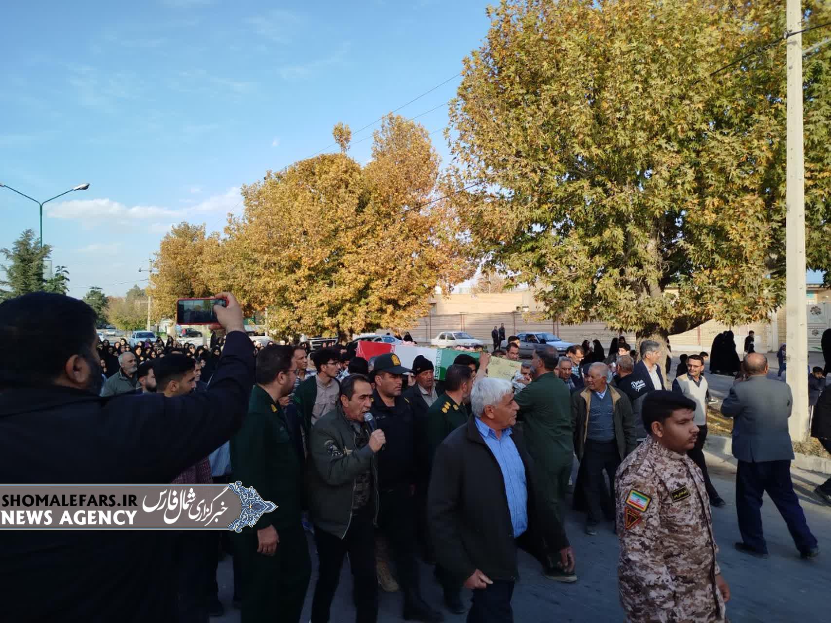گزارش تصویری | برگزاری رزمایش فرهنگی، مذهبی شاهدان بصیر و میزبانی از شهید گمنام در بخش مشهد مرغاب شهرستان خرم‌بید