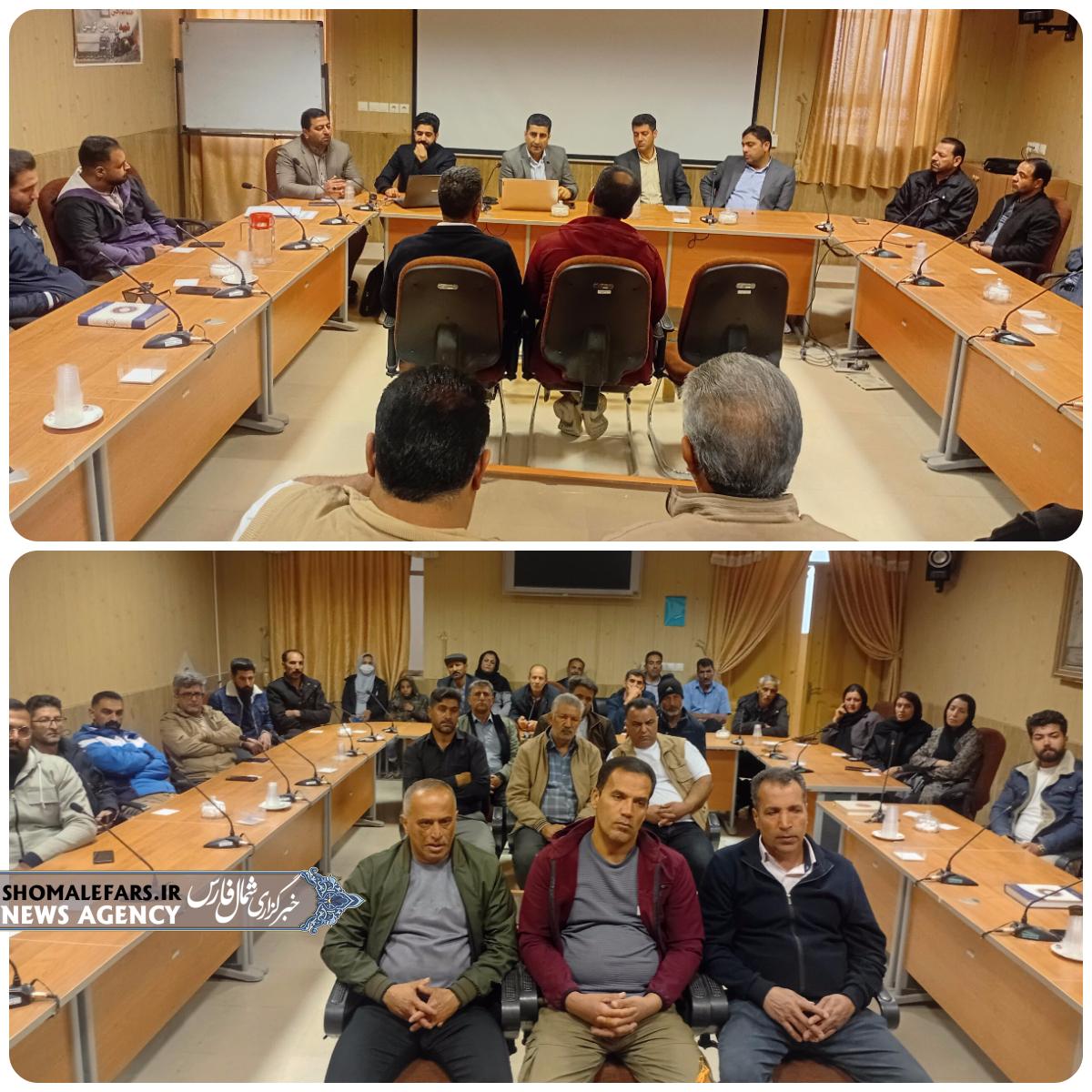 برگزاری کارگاه آموزشی نانوایان شهرستان خرم‌بید با محوریت عملکرد صحیح پخت نان و سامانه نانینو