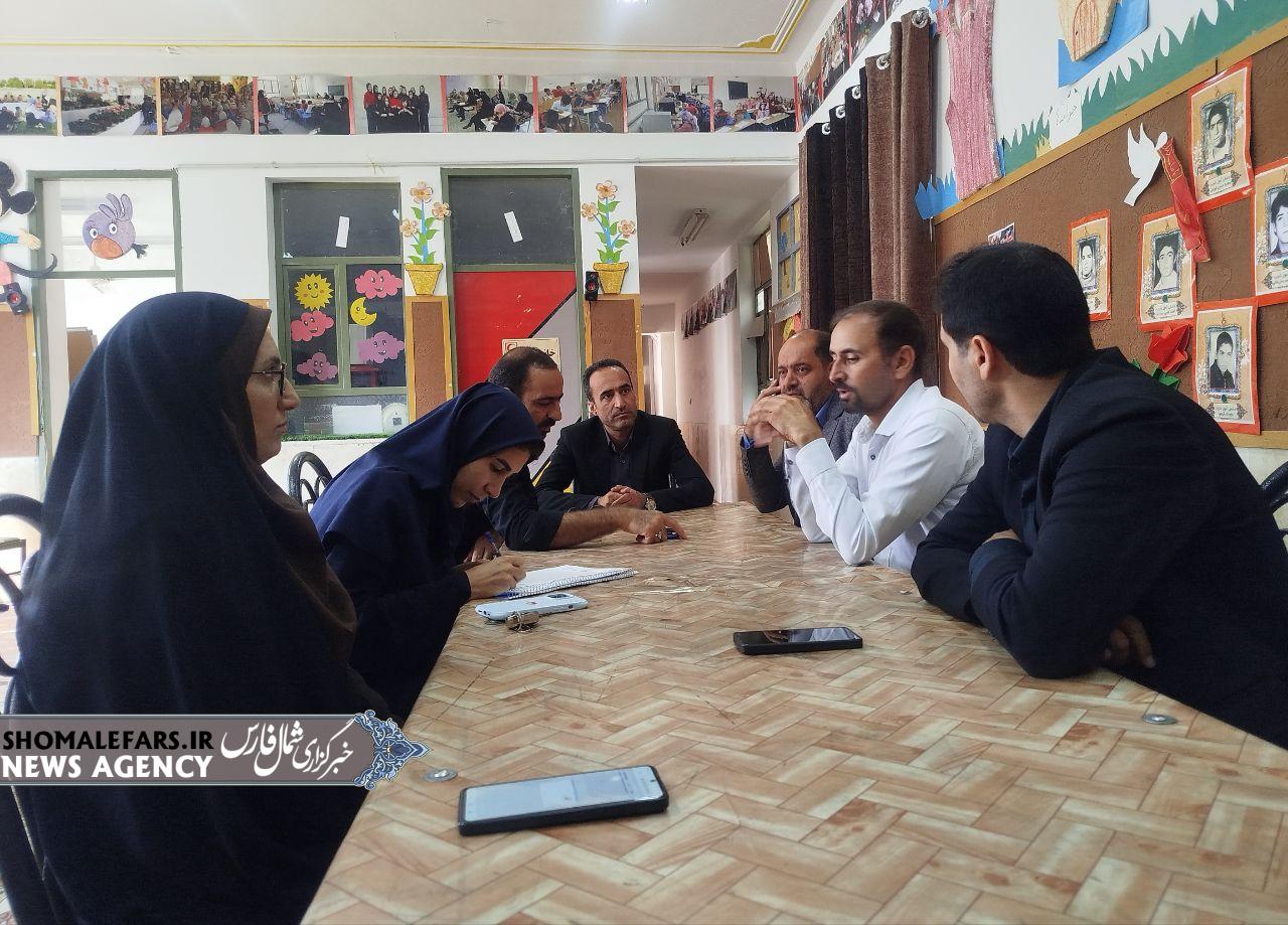 کانون فجر انقلاب میتواند به مرکز فعالیتهای فرهنگی و آموزشی فرهنگیان و دانشآموزان تبدیل شو کانون فجر انقلاب میتواند به مرکز فعالیتهای فرهنگی و آموزشی فرهنگیان و دانشآموزان تبدیل شو