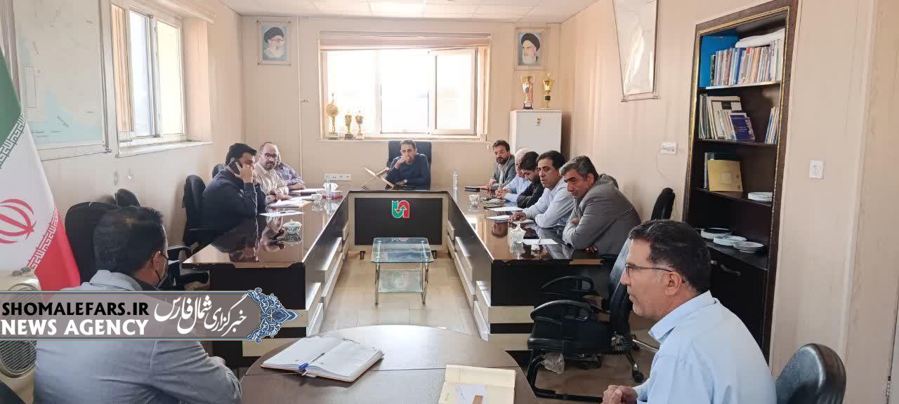نشست هماهنگی راهداری زمستانی شمال فارس به میزبانی شهرستان خرم بید برگزار شد