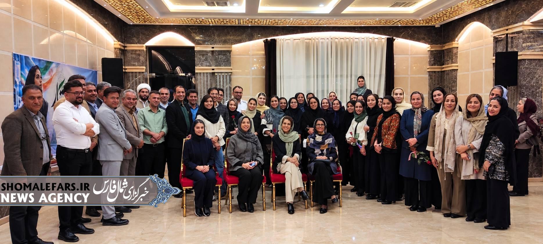 جشن بزرگداشت روز پرستار با همراهی پزشکان و همکاران اداری و پشتیبانی بیمارستان، مسئولین و خیرین شهرستان خرم بید
